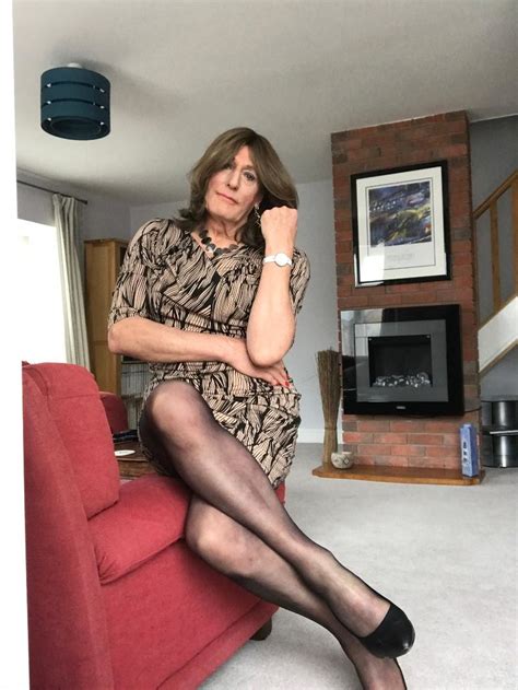 sissy crossdresser|Explore the World of Crossdressing with Samantha .